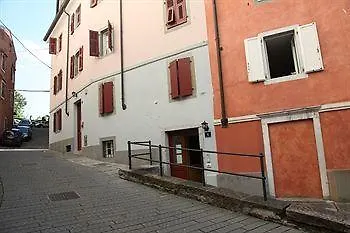 Barbacan Boutique Hotell *