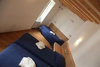 Barbacan Boutique ترييستي