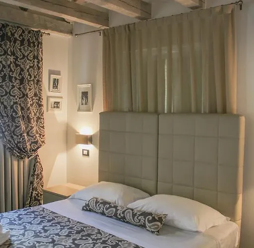 Hotel Barbacan Boutique *