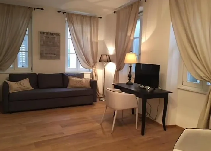 Hotel Barbacan Boutique Trieste